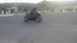 YAMAHA R6- handling in low speed