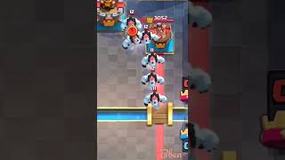 Crazy electro spirit connects 6 ice golem and tower ! satisfying to watch