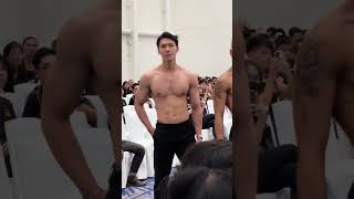 Casting model chấn động với body của 4 chàng trai