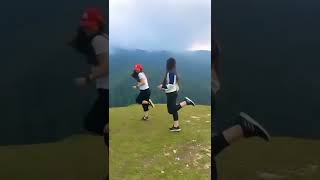 kashmiri girls viral video 😍 trending song 😊 viral video of kashmiri girl today | #shorts #songs