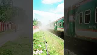 North King Kurigram Express Enter Rangpur Station #railway #travel #pfservices #shorts #shortvideo