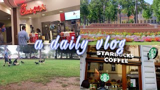 Daily Vlog:  Campus tour, Starbucks & Dog Park 💙