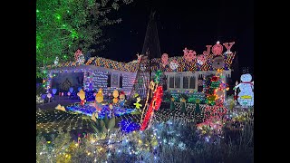 🎅🏼 Christmas Decorations in San Marcos and Carlsbad (San Diego) 🎅🏼 | کریسمس در محله‌های سندیگو