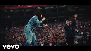 Passion, Kari Jobe, Rachel Halbach - Fall Like Rain (Live From Passion 2024)