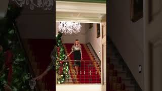 Melania Trump at the White House on Christmas 2020. #WhiteHouse #Christmas2020 #photos #Shorts