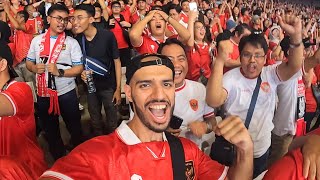 FOREIGNER Watches Indonesia vs Philippines In GBK Jakarta 🇮🇩 CRAZY ATMOSPHERE!