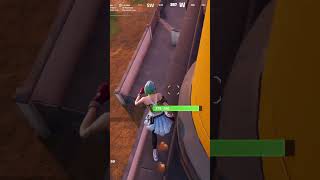 How to troll your teammate with a chicken in Fortnite Chapter 4