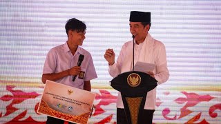 Ketika Anak Korban HAM Cerita Ayahnya Ditembak ke Presiden Jokowi