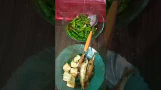 sarapan pagi ini sama tumis kacang panjang lauk tahu dan ikan sisik tepung☺☺#shorts