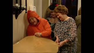 Keeping Up Appearances Children In Need Special 1995 (Lost Episode)