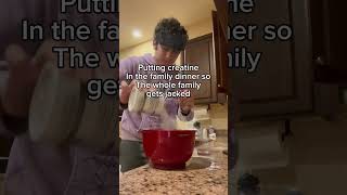 GIVING MY WHOLE FAMILY CREATINE #Shorts #Youtube #Gymshorts #creatine #fitness