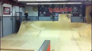 MAX'S REV SKATE