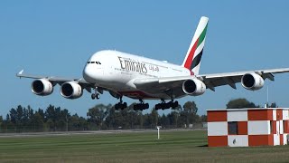 EMIRATES AIRBUS A380 RETURNS TO CHRISTCHURCH AIRPORT (WITH WATER CANNON SALUTE)