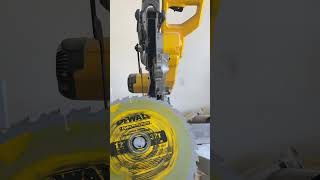 How To: Dewalt DWS779 blade replacement. #dewalt #workshop #mitresaw #woodworking