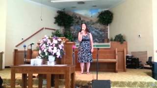 Mary Ann Sings