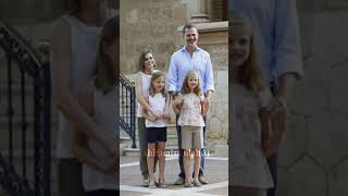 King Filipe  & Queen Letizia with Their small family #spanishroyalfamily