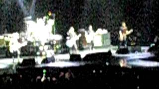 Foo Fighters - Breakdown (Tom Petty cover in Council Bluffs, Iowa)