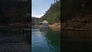 passeio de lancha na represa de furnas capitólio Minas Gerais