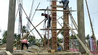 construction of the main column of a two-story house #trick