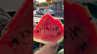 bolo lal h pura thela lal h 😂🍉 red watermelon 🍉#shorts#ytshorts#watermelon#lal