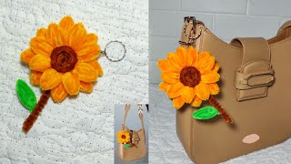 Easy Pipe Cleaner Craft - Pipe Cleaner Flower -  Sunflower Keychain - Pipe Cleaner Keychain