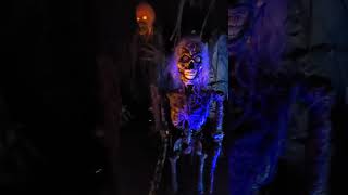 Talking Zombie Animatronic Figure Graveyard Scene Halloween Display Creepshow Movie Creep Transworld