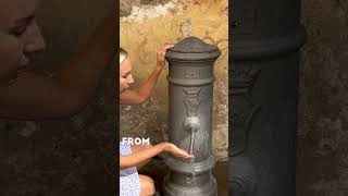 ROME TRAVEL TIPS - How To Drink Like A Roman! I Rome, Italy I Italy Travel #shorts #italy #rome