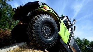 Bulldog 4x4 Firetruck The Ultimate Wildland 4X4 Pumper Truck (54" Hemmit Tires)