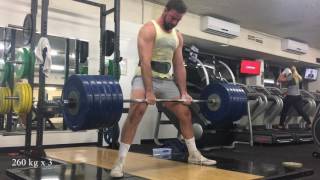 Sumo Deadlift 260 kg x 3