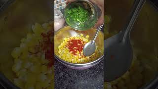 Corn chaat 😋#youtubeshorts #food