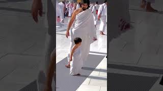 Beautiful kid in the world best place #kaaba #haramsharif #madinasharif #madinatrip#beautiful