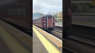 LMS Black 5 44871 steams through Hadley Wood!