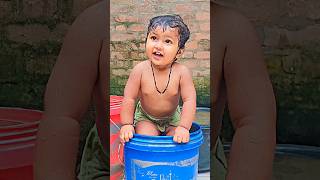 देखो क्या घनेरे cute baby d #dance #trending  funny🤣😝 short video👿 🙏🔥🤪