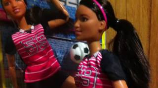 2017 Made To move Soccer Player Barbie