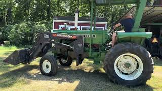 Oliver 1600 Tractor