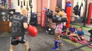 Big bombs boxing swing out | 2 Technical Muay Thai