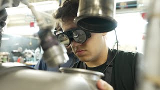 Aviation Maintenance students learn with Advanced Tech | Embry-Riddle Aeronautical University (ERAU)