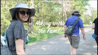 Hiking with the Fam!