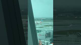 EasyJet a321 landing at Gatwick #shorts #aviation