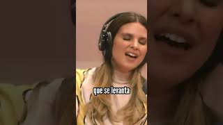 ALINE BARROS DEUS ESTÁ AQUI PODCAST |LOUVORES DE ADORAÇÃO| STATUS GOSPEL #shorts #trending #viral