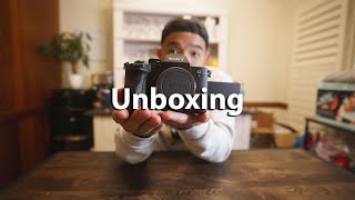 Sony a7iv Unboxing and First Impressions || What's New