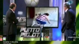 El intermedio-Punto pelota video manipulado perro