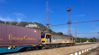 Влак на DB Cargo през жп гара Провадия