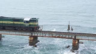 Pamban Bridge moving Train view