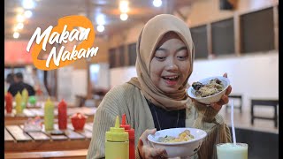 GAK PERNAH SEPI!!! MURAH MERIAH BAKSO TETELAN MANTAP!!! BAKSO TETELAN PAK JO