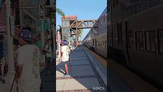 Amtrak 581 arrives into fullerton with 6903 #train #railfanusa #amtrak #railfan #fullerton