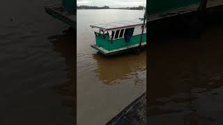 mancing di tepian sampai sore