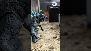 Godzilla Atomic Breath Stop Motion (Read Dec)