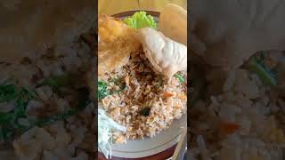 Nasi goreng telor ala nusa dua -lumayan enak