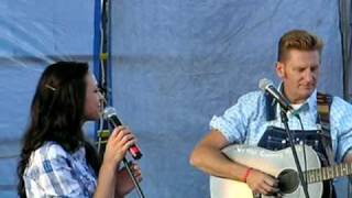 Joey + Rory performs loved the hell